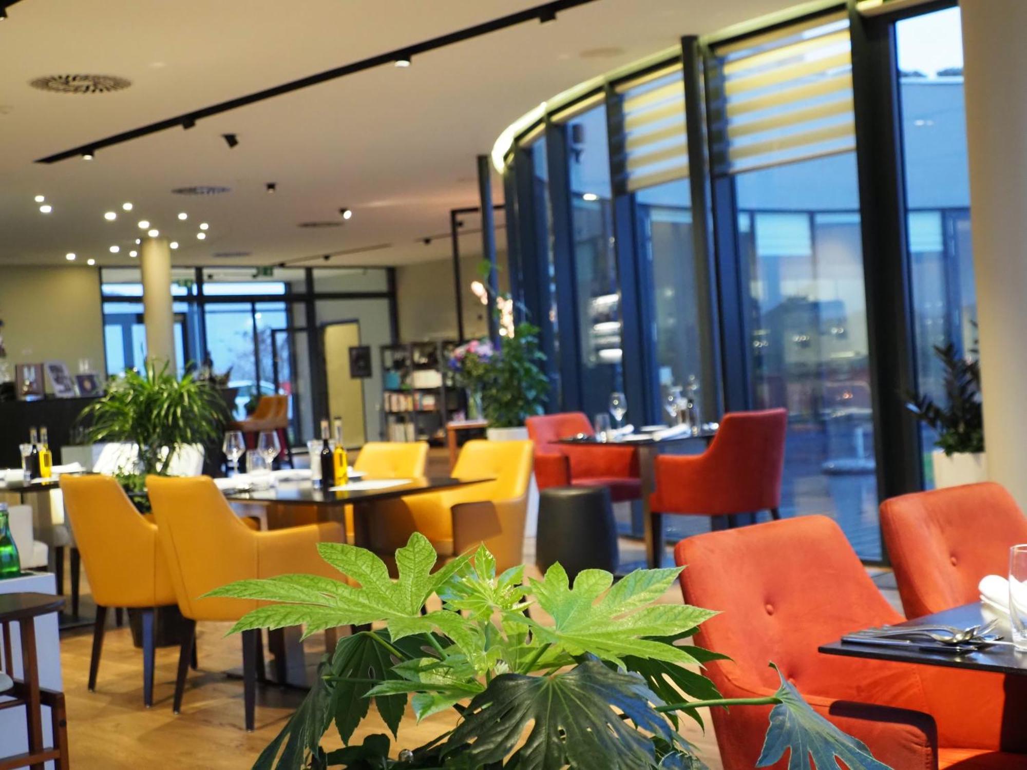 מלאדה בולסלאב Mg Restaurace/Luxury Apartments מראה חיצוני תמונה