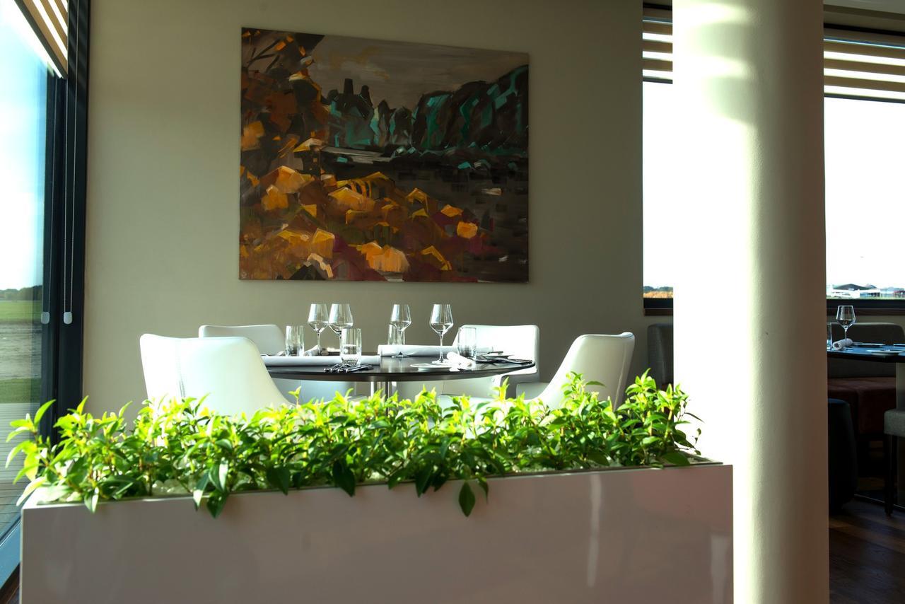 מלאדה בולסלאב Mg Restaurace/Luxury Apartments מראה חיצוני תמונה